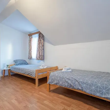 בית נופש Beautiful In Dalj With Wifi