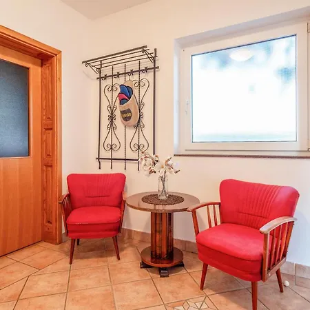 Beautiful In Dalj With Wifi Vikendica Bogojevo