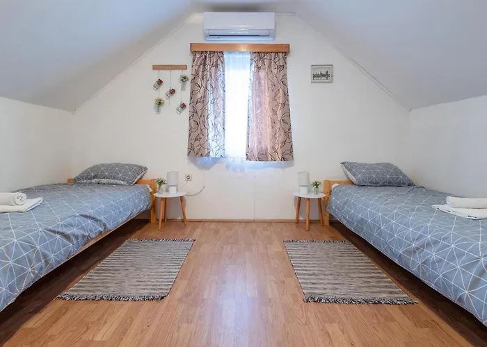 Beautiful In Dalj With Wifi *