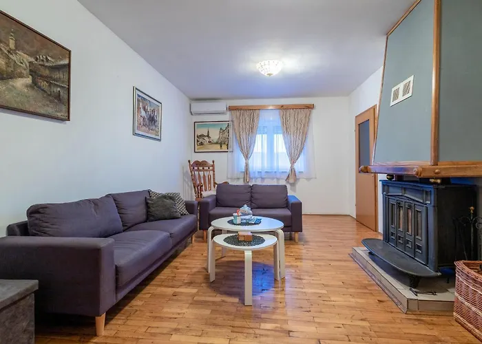 Дом отдыха Beautiful In Dalj With Wifi Bogojevo