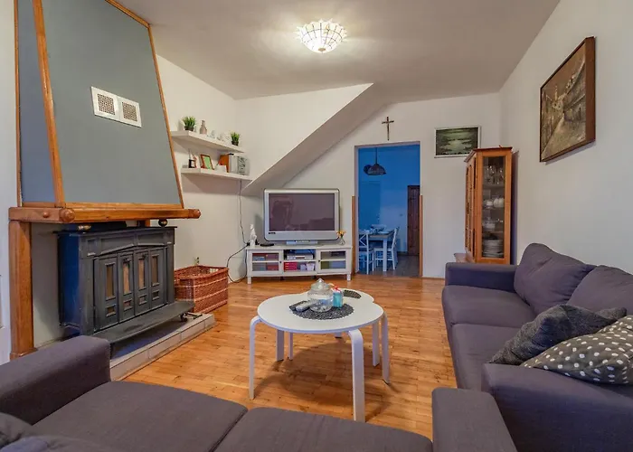 Дом отдыха Beautiful In Dalj With Wifi